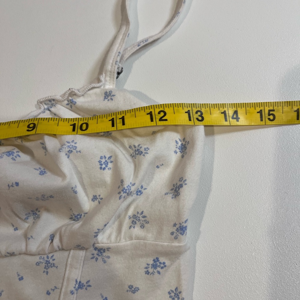 hollister white and blue floral ruffle milkmaid bustier tank top small - Picture 6 of 7